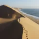 بين رماال الصحراء واموااج البحر مجلة يا شباب